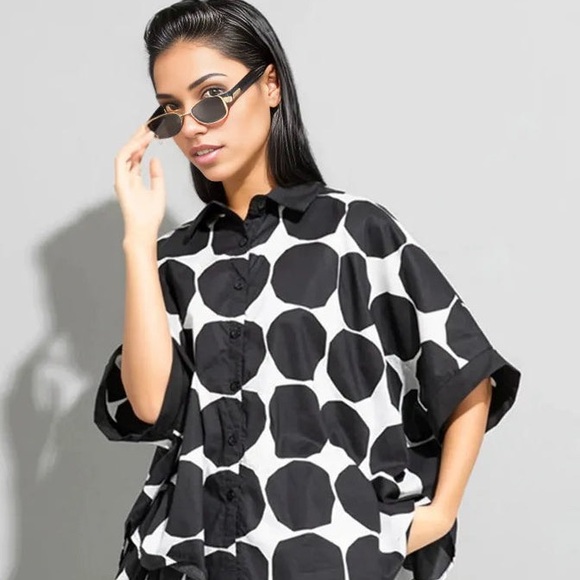 Chic Polka Dot Maxi shirt/blouse Oversized Comfort & Style - Picture 1 of 8